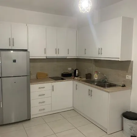 City Apartment Appartement Saranda